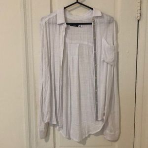 BDG. Medium. White crinkle button up. Casual